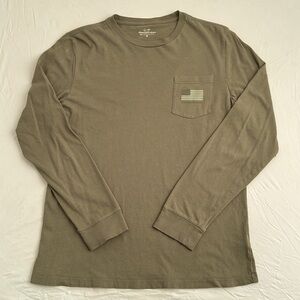 Vineyard Vines olive green American flag theme long sleeve crew neck t-shirt